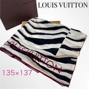 Louis Vuitton Black and Cream Striped Scarf